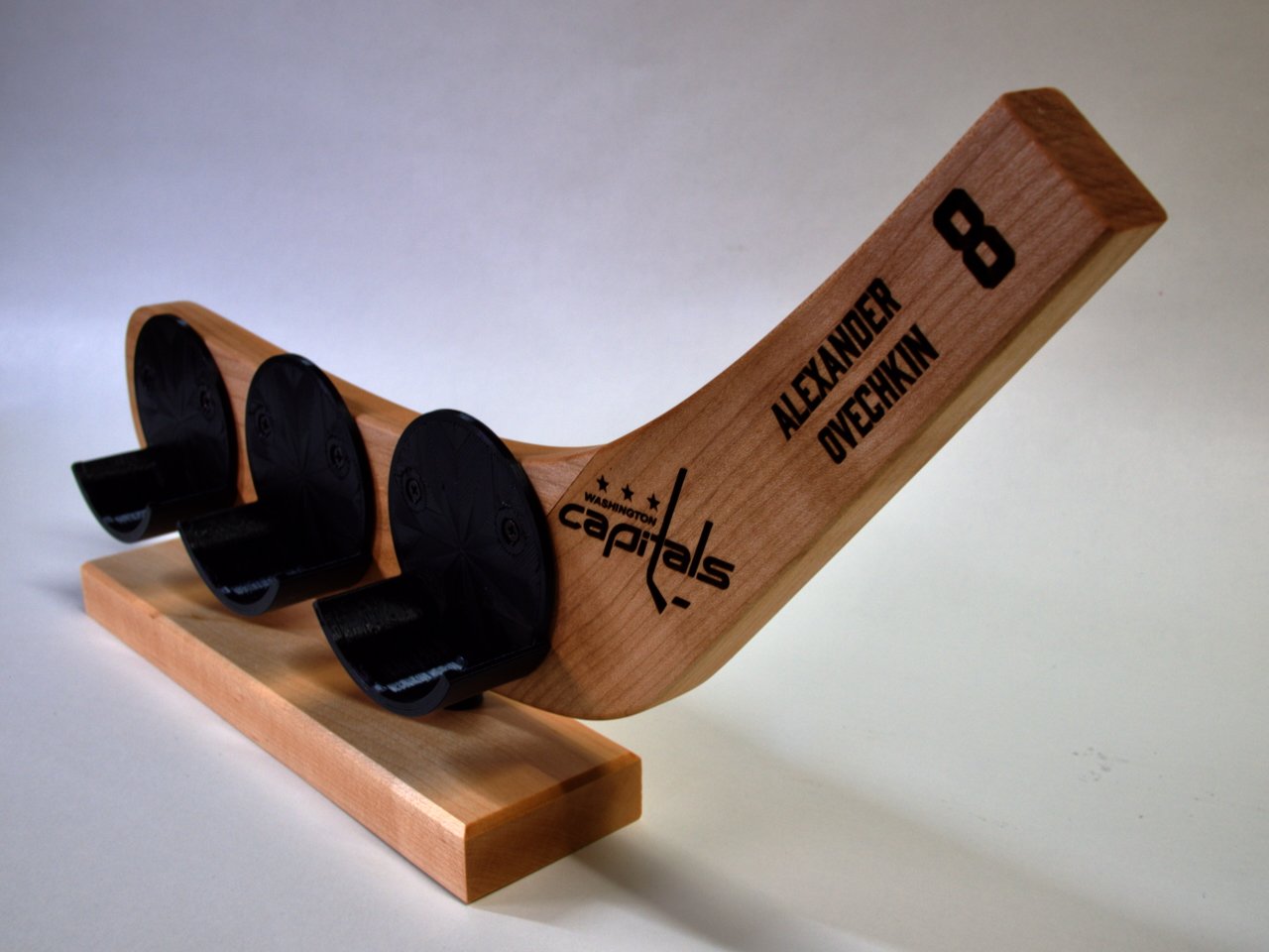 Hat Trick Holder – Freestanding 3-Puck Display with Team & Player Engraving-SQ8754092